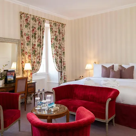 Des Trois Couronnes & - The Leading Of The World מלון 5*