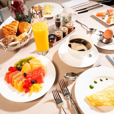 Hotel Des Trois Couronnes&spa - The Leading Of The World