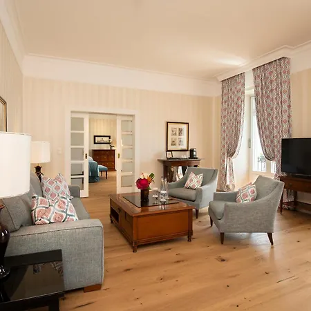 Des Trois Couronnes&spa - The Leading Of The World Hotel