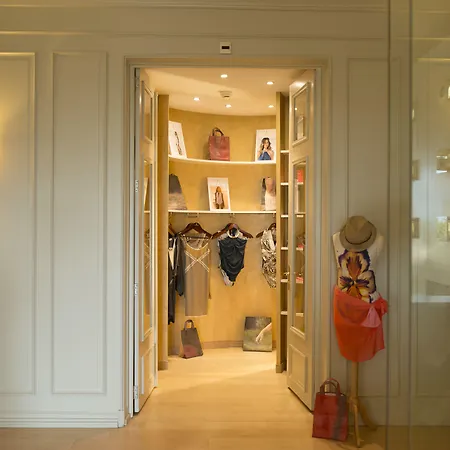Des Trois Couronnes&spa - The Leading Of The World