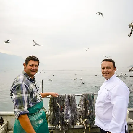 Des Trois Couronnes & - The Leading Of The World Hotel