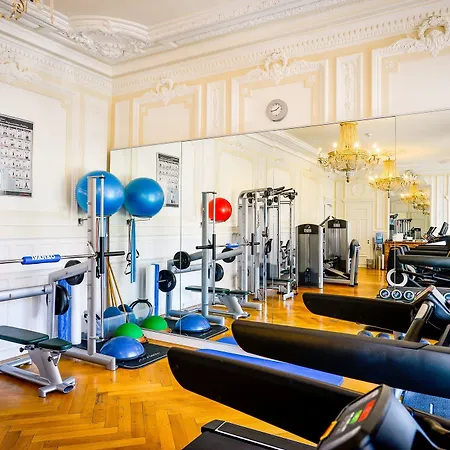 Hotel Des Trois Couronnes&spa - The Leading Of The World Vevey