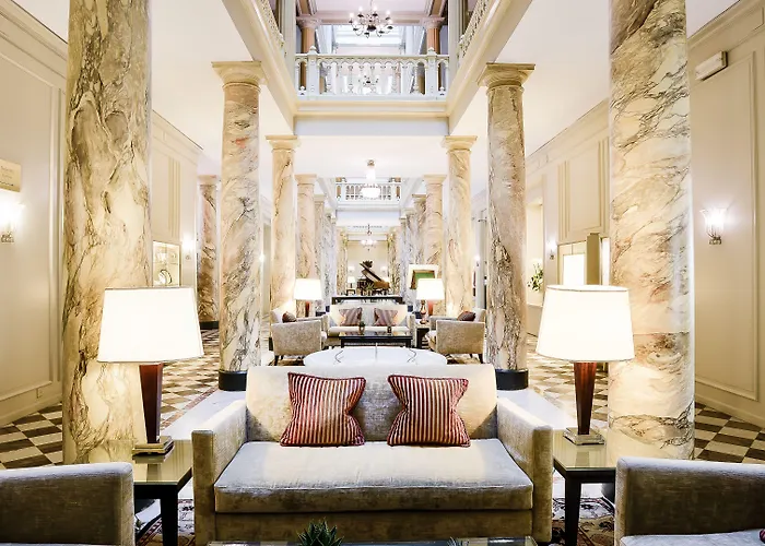 Des Trois Couronnes & - The Leading Of The World Hotel Vevey