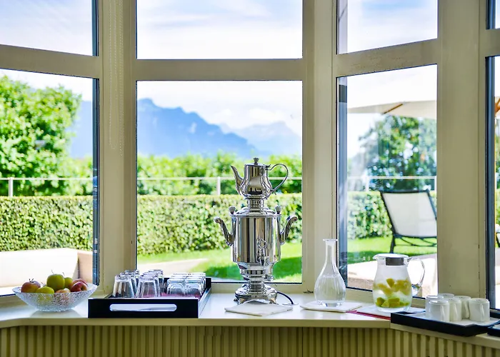 Des Trois Couronnes & - The Leading Of The World Hotel