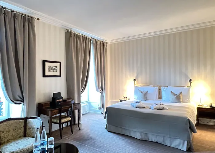 Des Trois Couronnes & - The Leading Of The World 5* Vevey