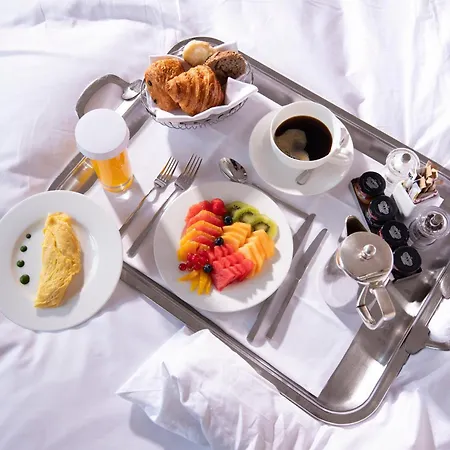 Szálloda Des Trois Couronnes & - The Leading Of The World Vevey