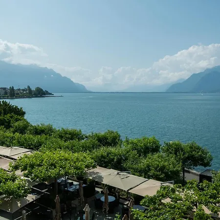 Des Trois Couronnes & - The Leading Of The World 5* Vevey
