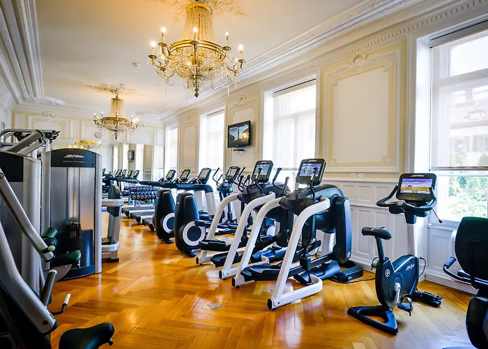 Des Trois Couronnes & - The Leading Of The World Ξενοδοχείο Βεβέ