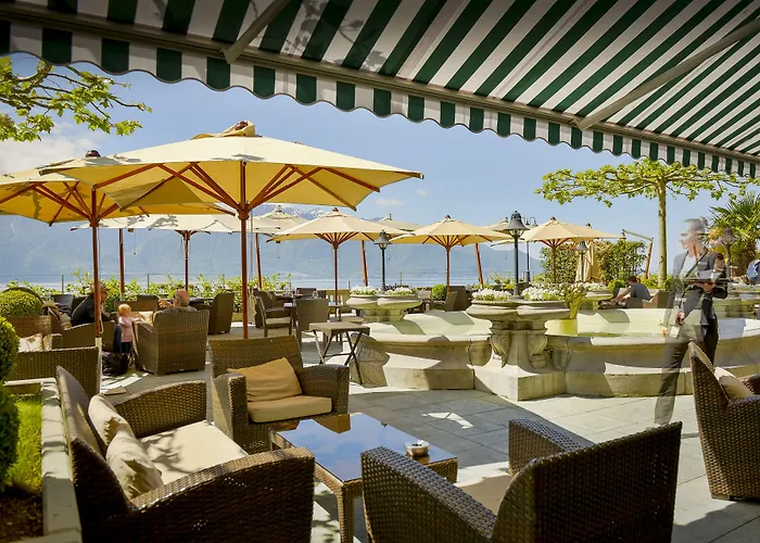 Des Trois Couronnes & - The Leading Of The World 5*