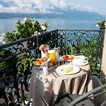 Des Trois Couronnes & - The Leading Of The World Hotel