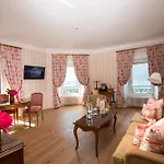 Hotel Des Trois Couronnes & - The Leading Of The World